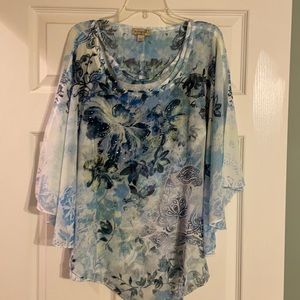 Women’s medium One World chiffon dress top